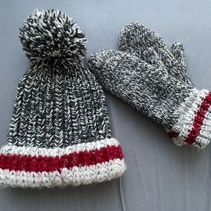 Roots Beanie and Mittens Set